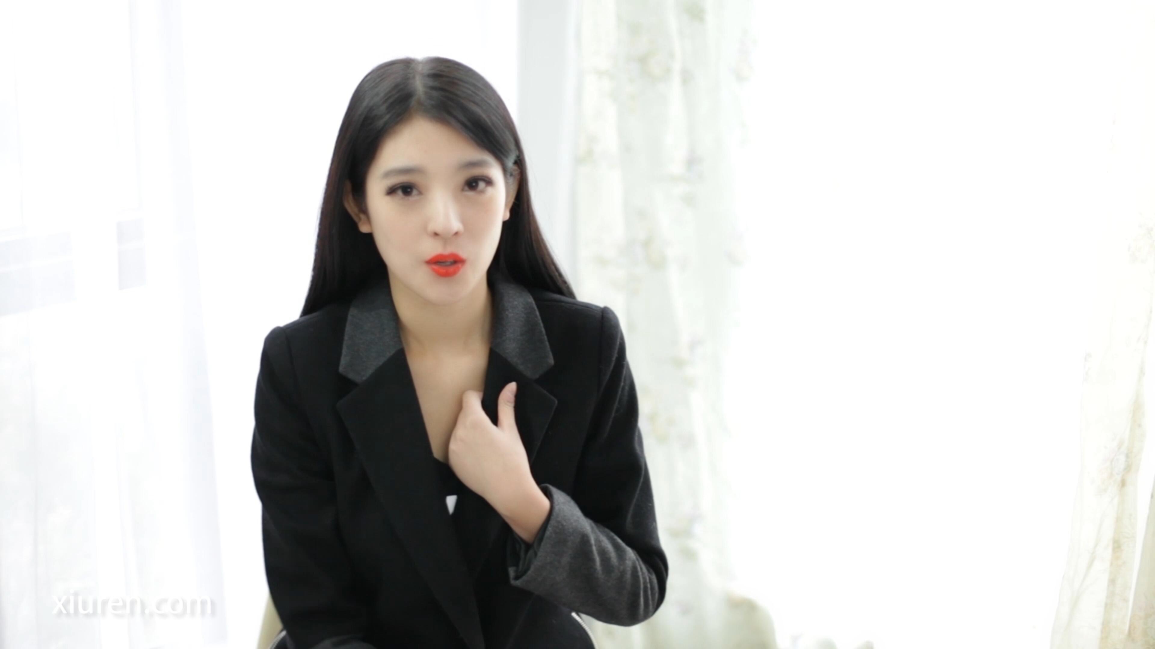 秀人网视频 制服秘书