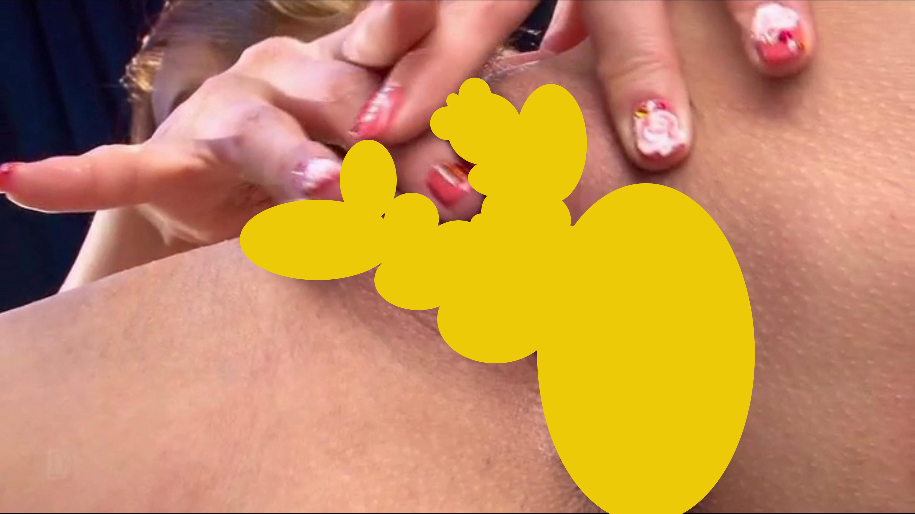 全裸热舞 钢管舞