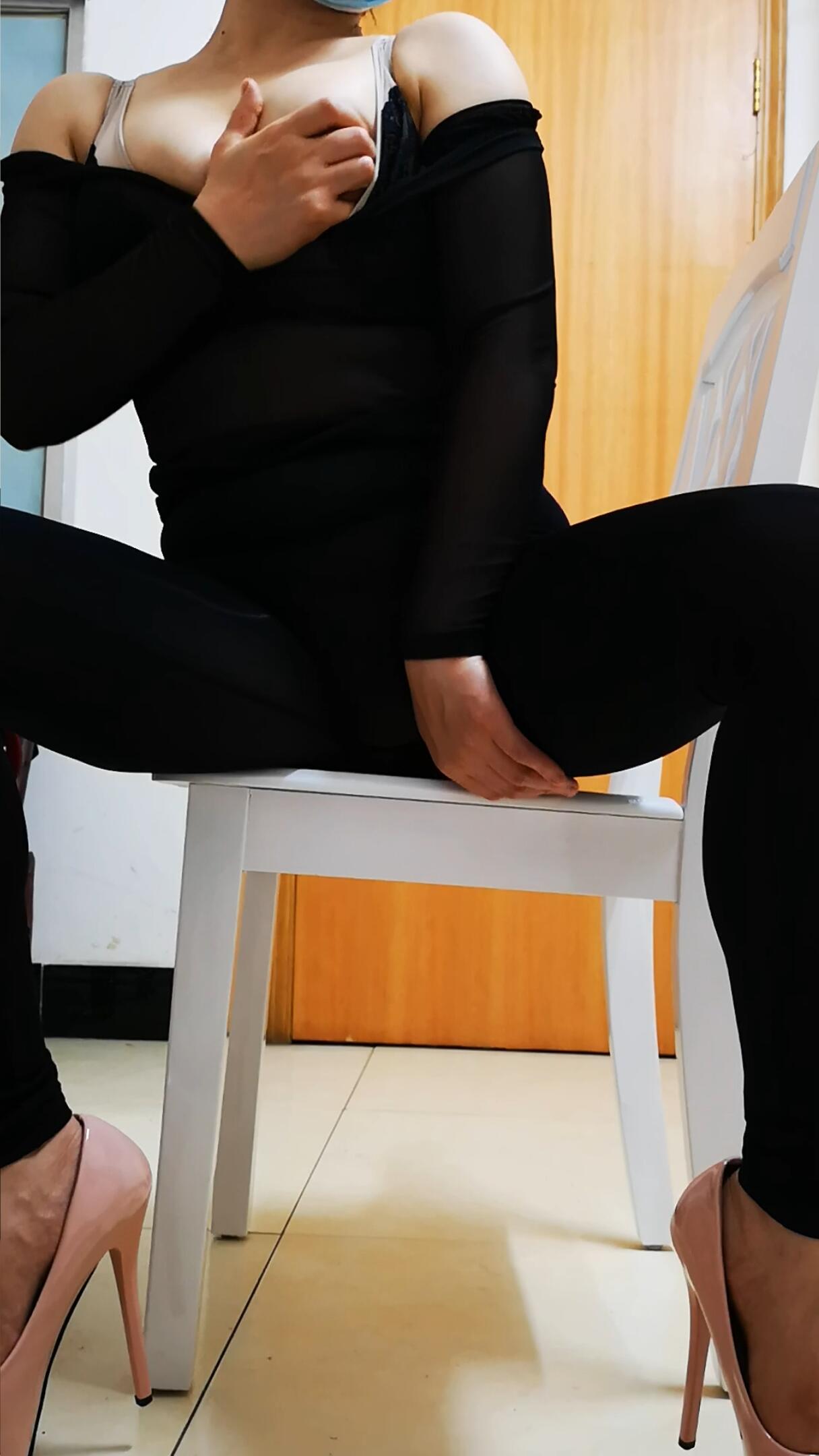 自摸骚舞 丝袜高跟热舞