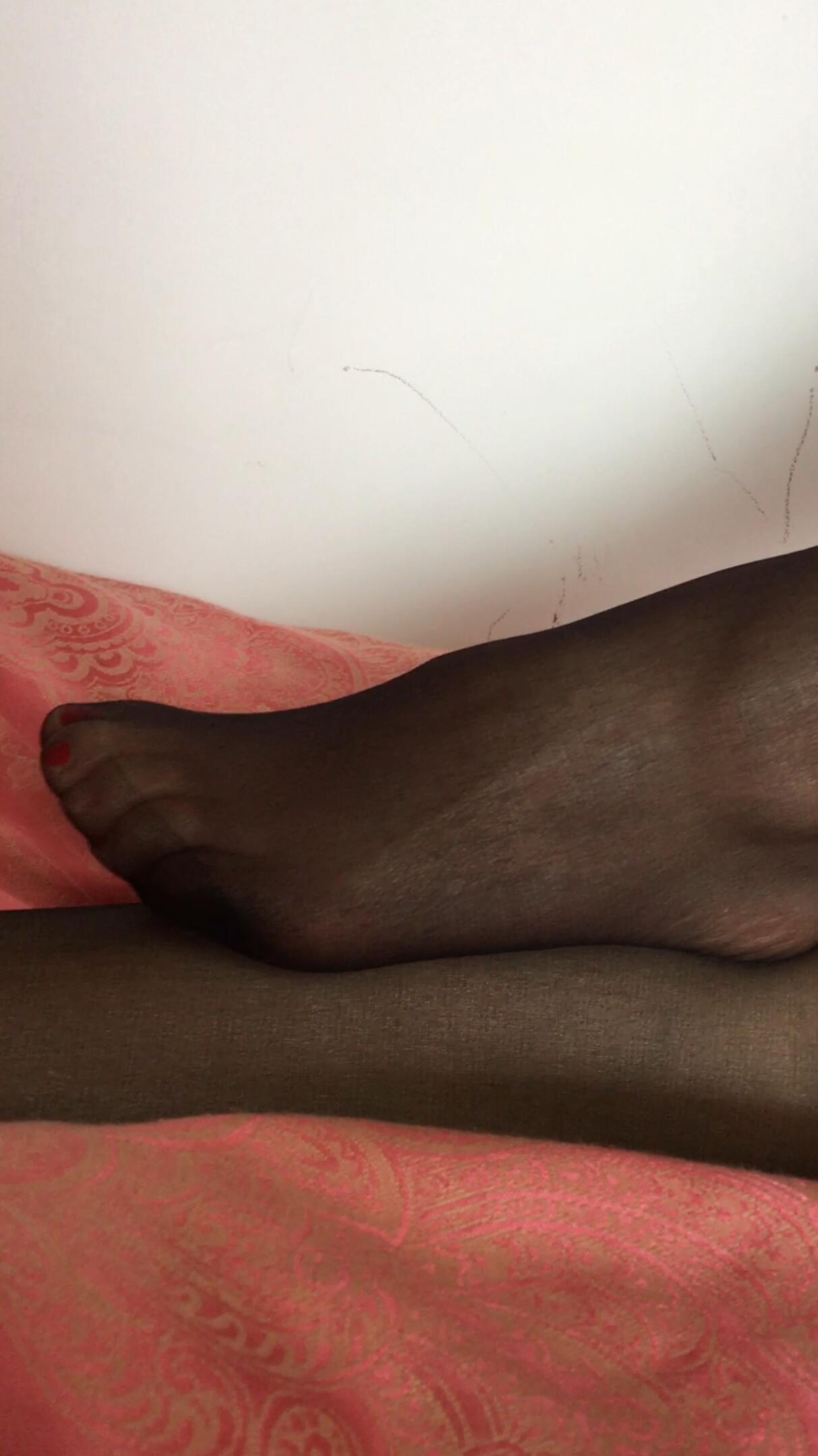 丝袜美足 丝足控