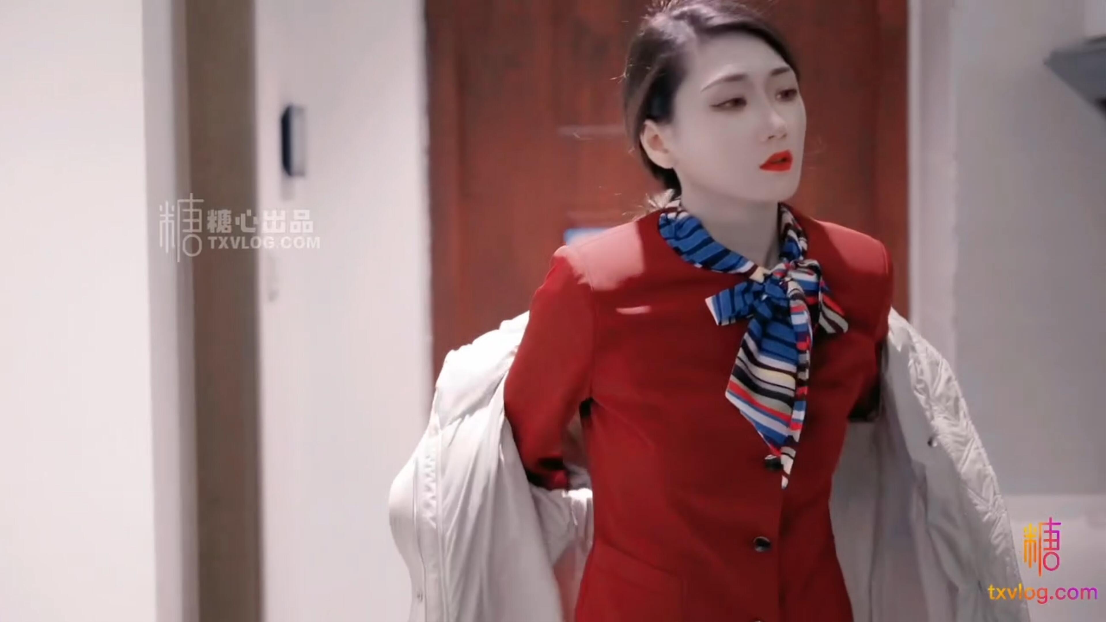 空姐 气质 红唇 喷血诱惑 嫩美巢穴