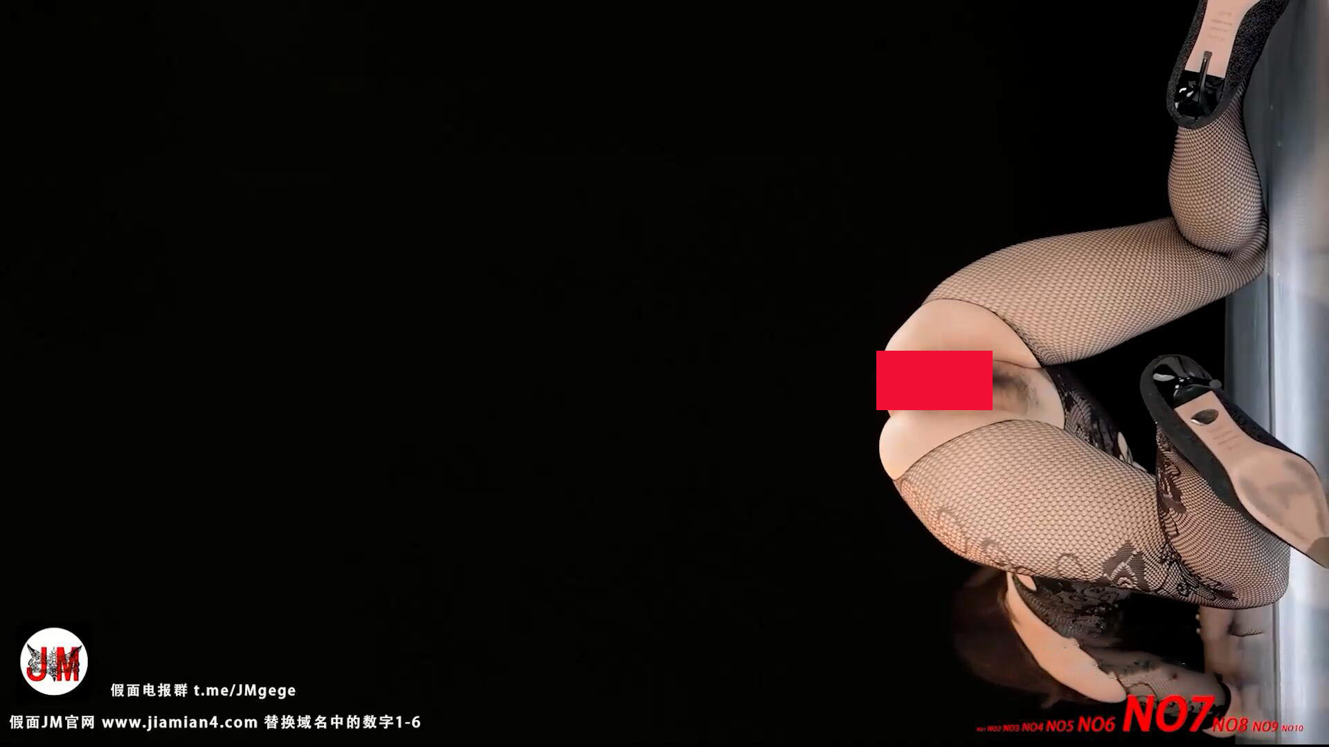 超大尺度 黑丝高跟 扭臀顶BB骚舞