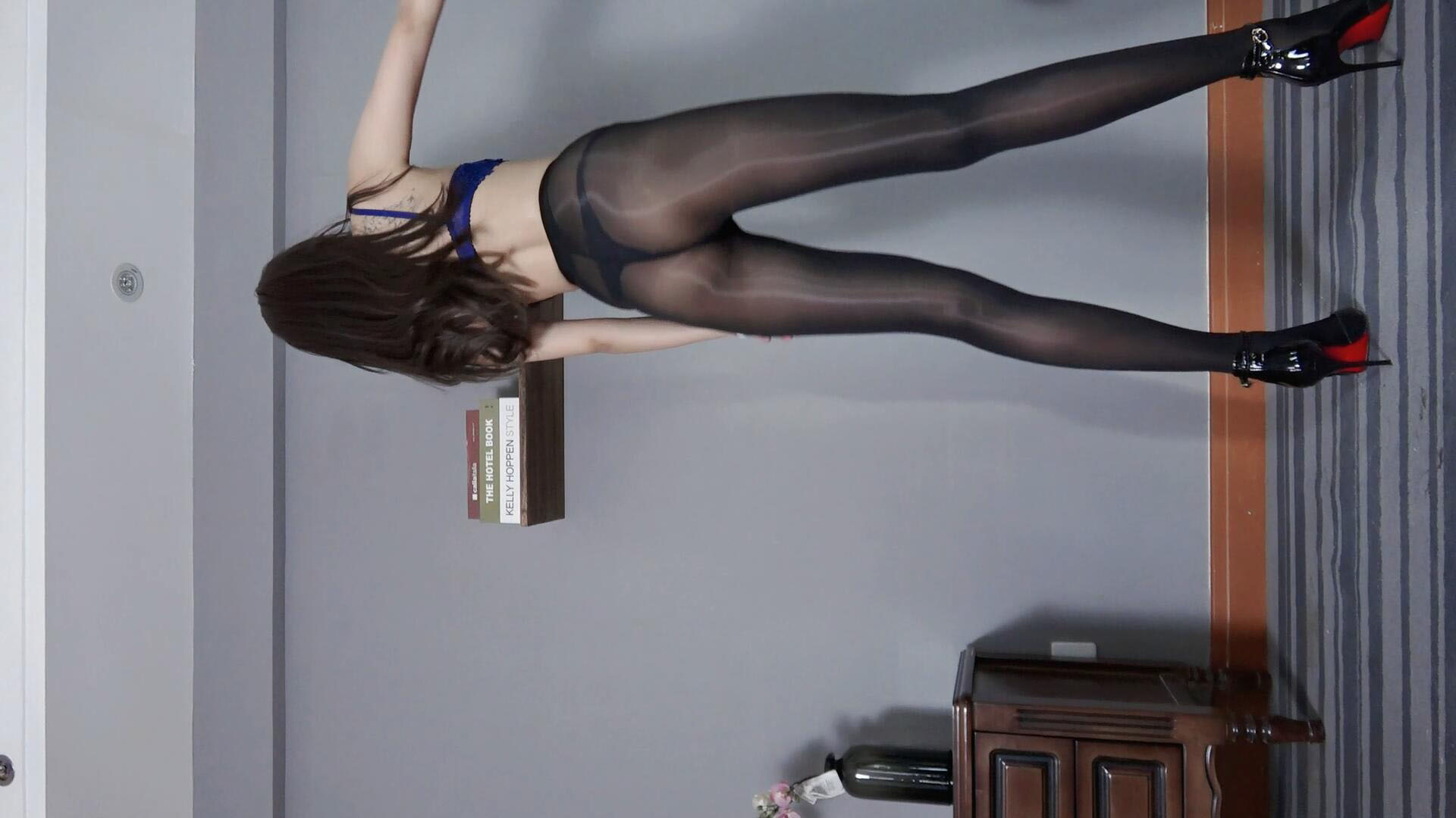 炫舞世家 黑丝长腿高跟舞