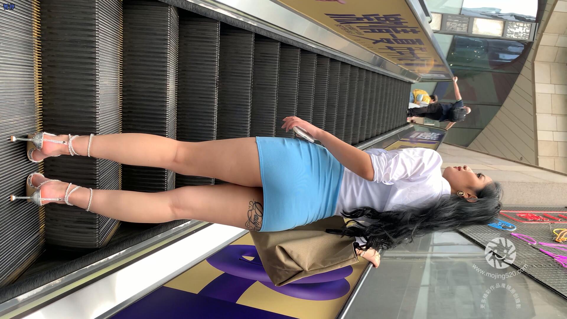 【4K摸拍】好久不见 蓝色包臀裙