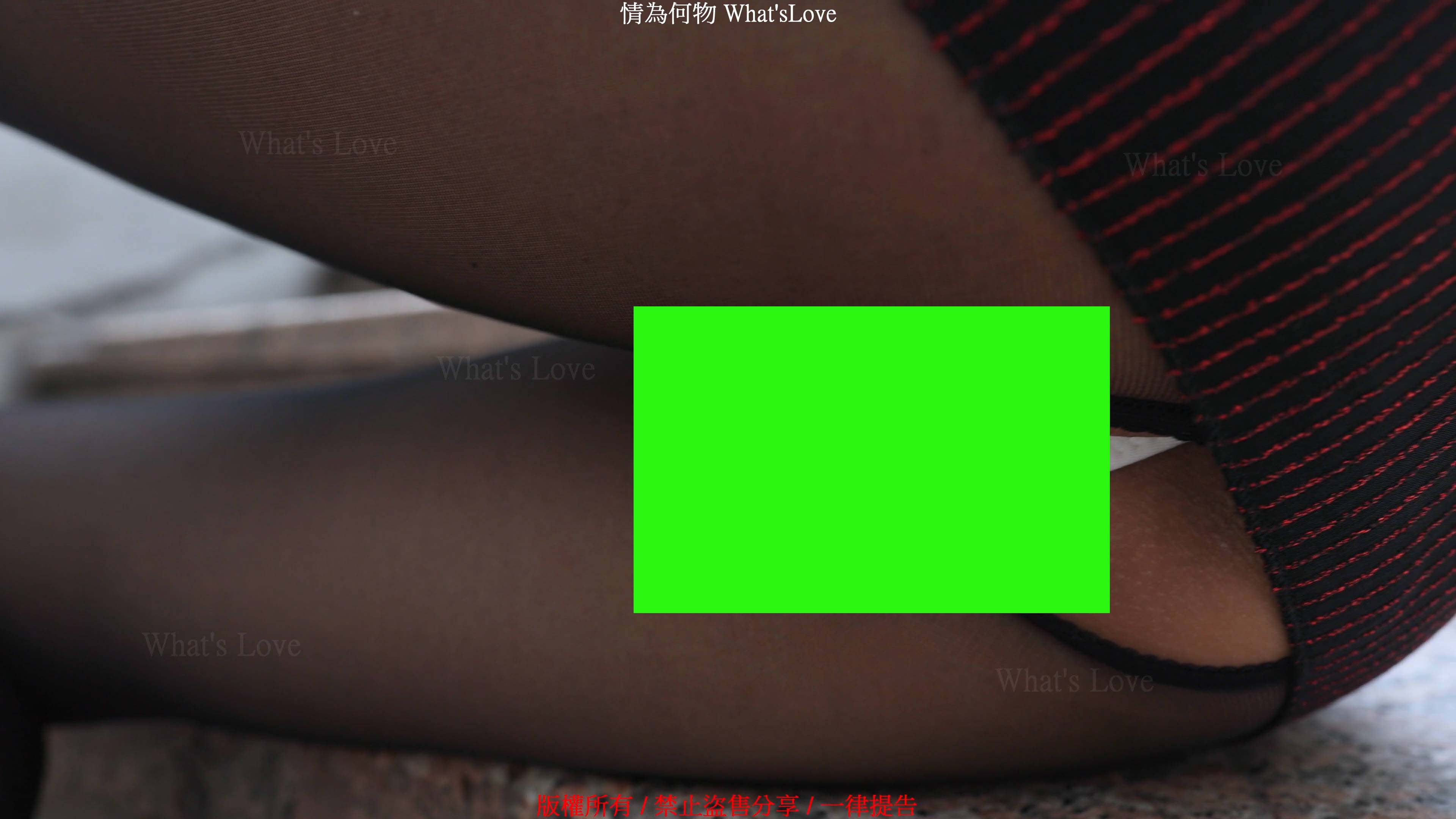 (4K)(晓蒙)黑红银丝露背包臀裙