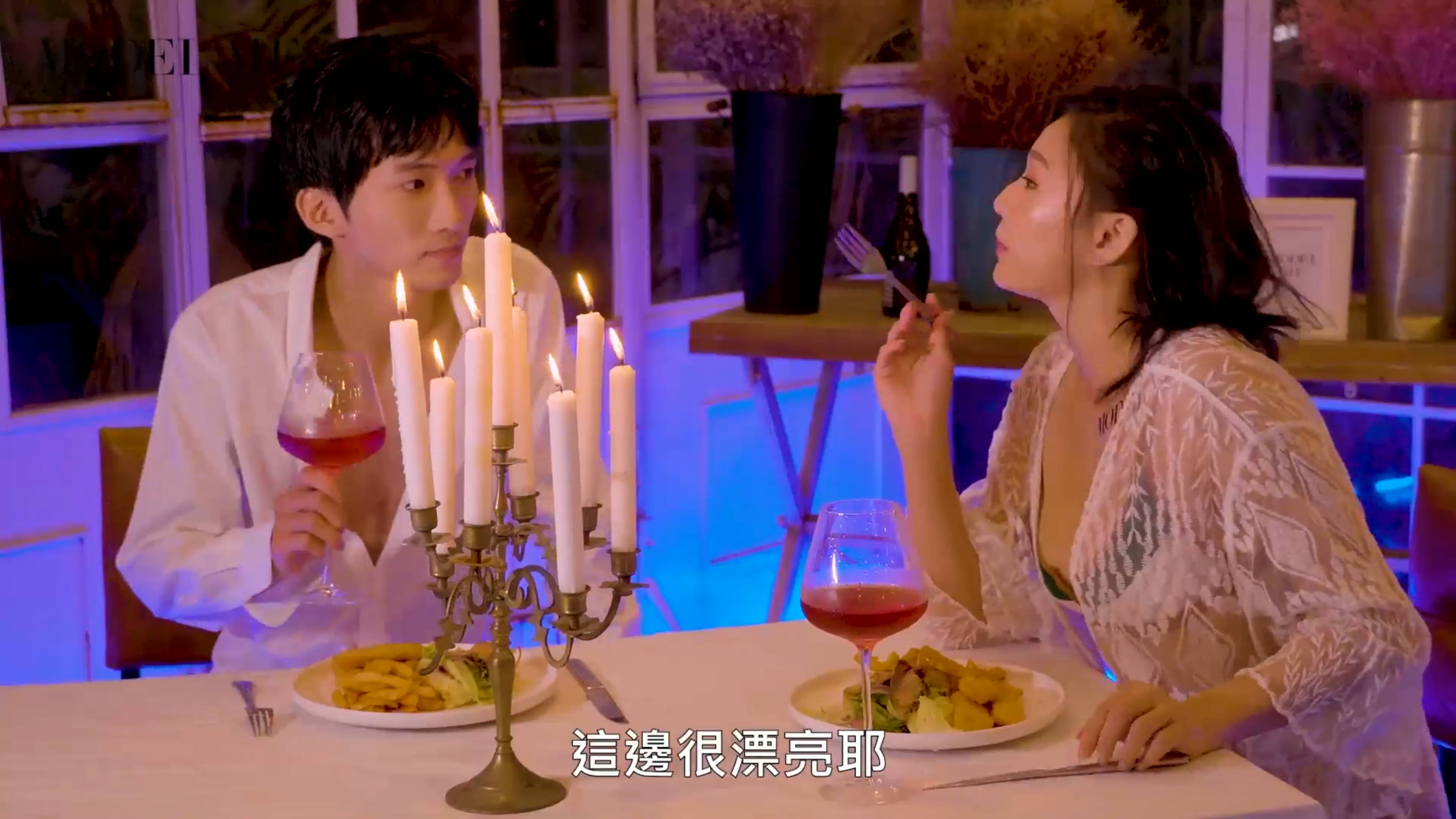 御姐约会被骗78个大汉轮干,烈焰红唇OL女人味销魂